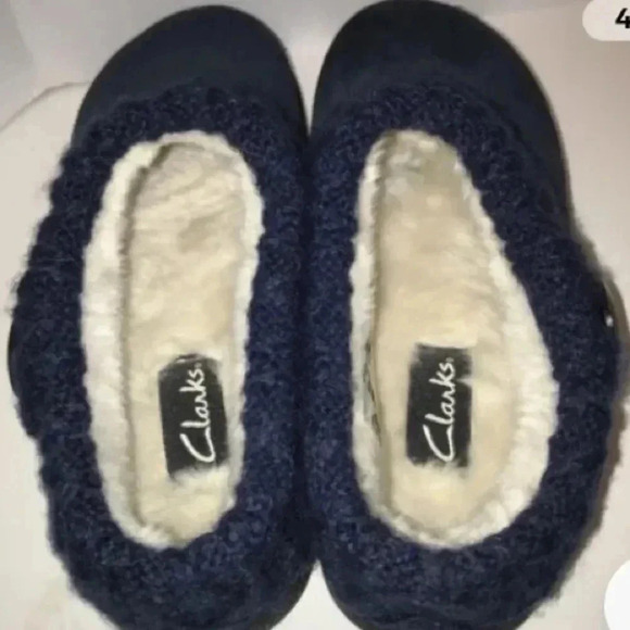 Clark’s woman’s Willowdean navy blue suede upper leather Size 6M slippers shoe - Picture 4 of 12
